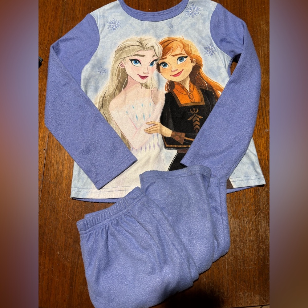 Disney Frozen Girls Long Sleeve Top and Pants Pajama Sleep Set Size 6/6X - Picture 3 of 7